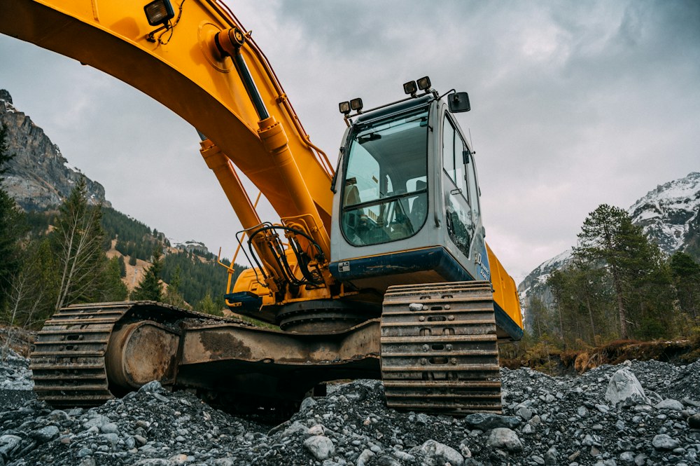Erdbau & Aushub – Symbolbild einer Baustelle